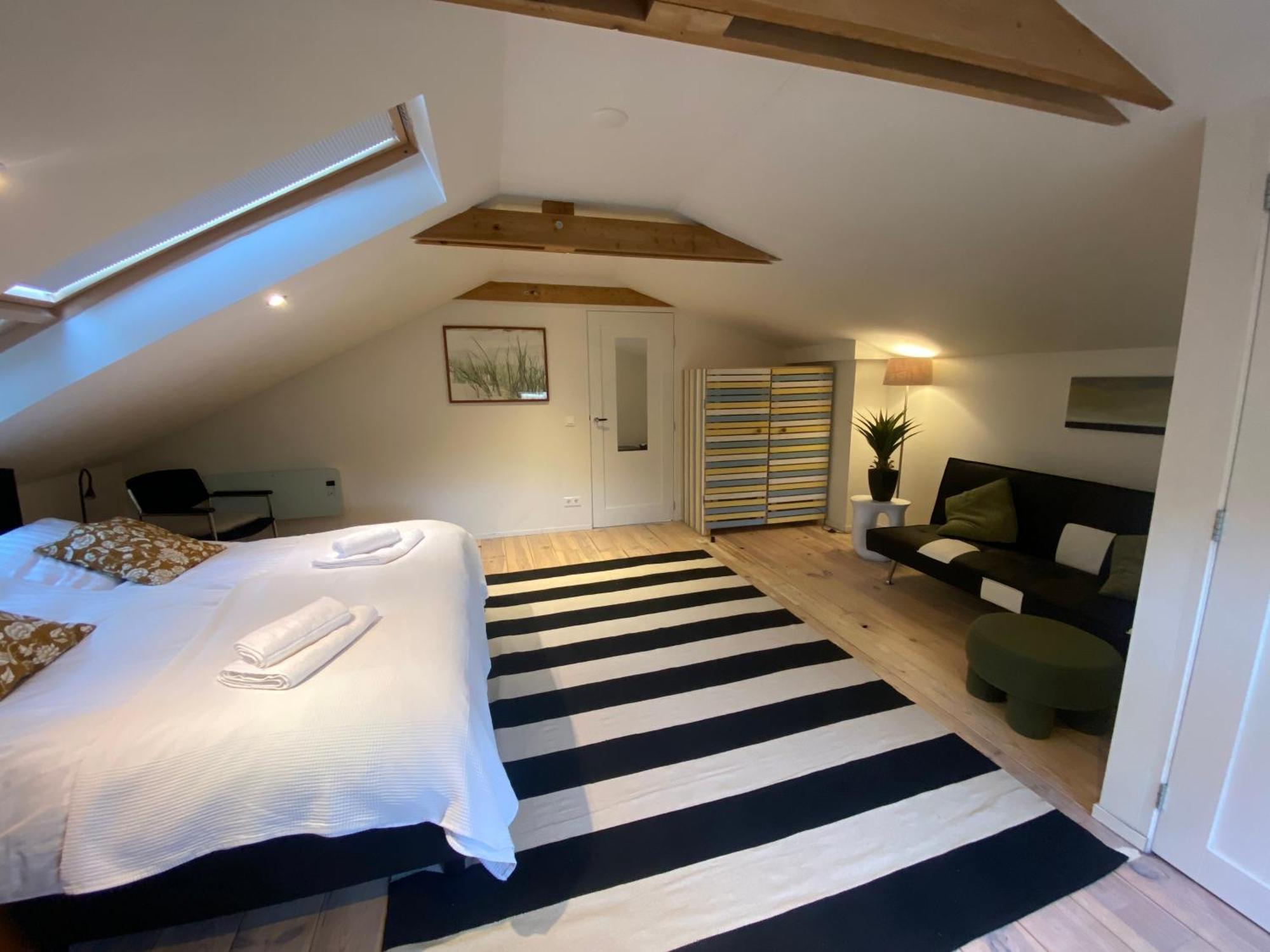 Luxe Vakantiehuis Met Sauna De Barn Берген Экстерьер фото